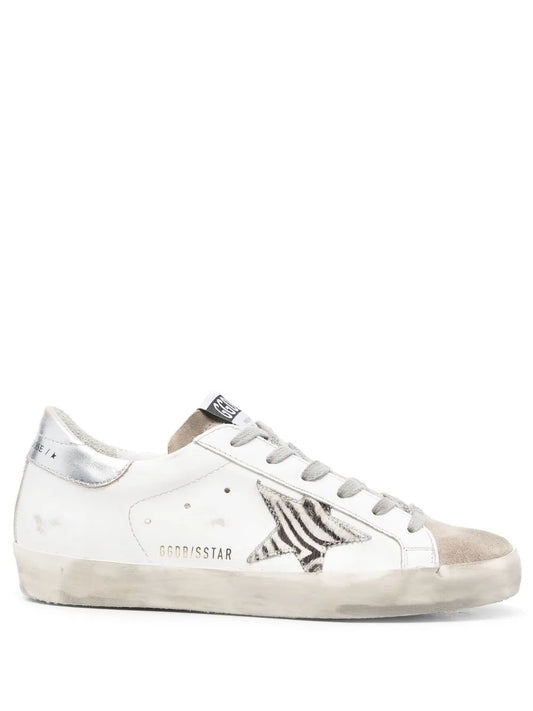 https://cdn-images.farfetch-contents.com/18/09/10/37/18091037_39833071_1000.jpg