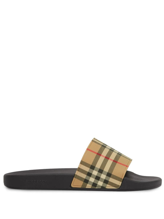Burberry tage check print slides