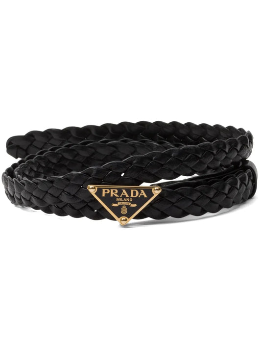 https://cdn-images.farfetch-contents.com/23/85/80/18/23858018_53954414_1000.jpg